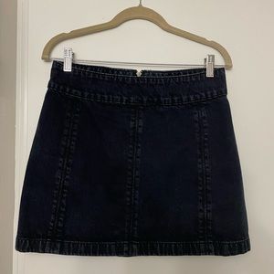 Free People skirt🖤